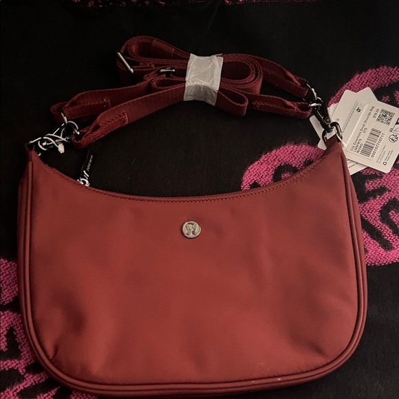 lululemon athletica Handbags - Lululemon Athletica Deep Red Shoulder Bag